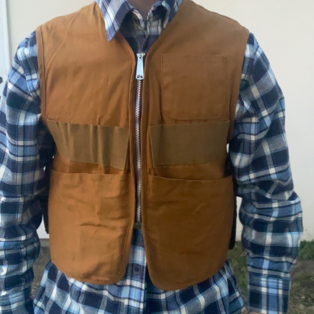 SafTbak Water Resistant Hunting Vest.Front Ammunition Holders, LinedPockets Sz.M